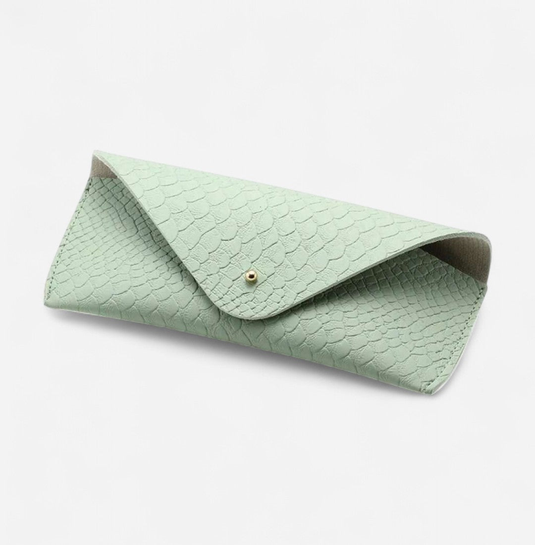 Crocodile Case Aqua