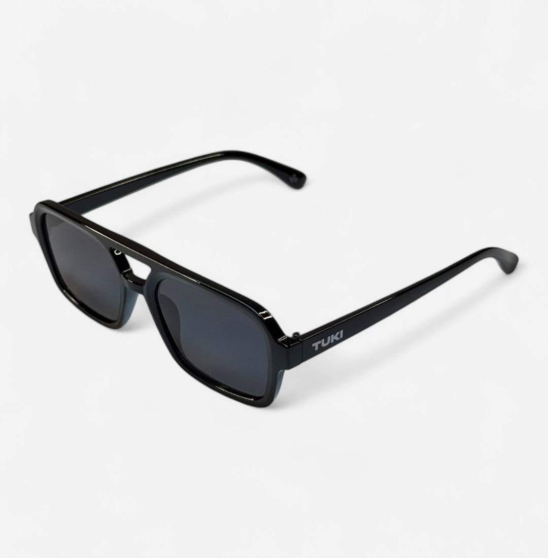 West Total Black