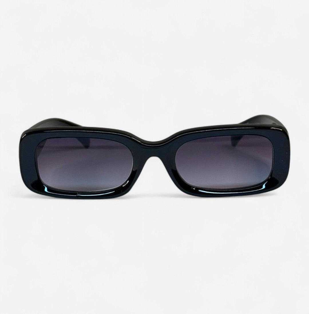 Mina Black Fog